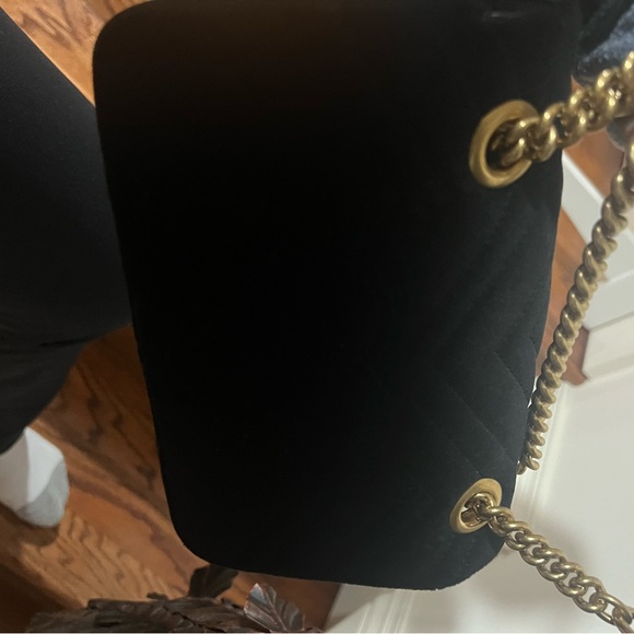 Gucci Black Velvet crystal flower marmont evening bag cross body stunning! - Picture 7 of 8